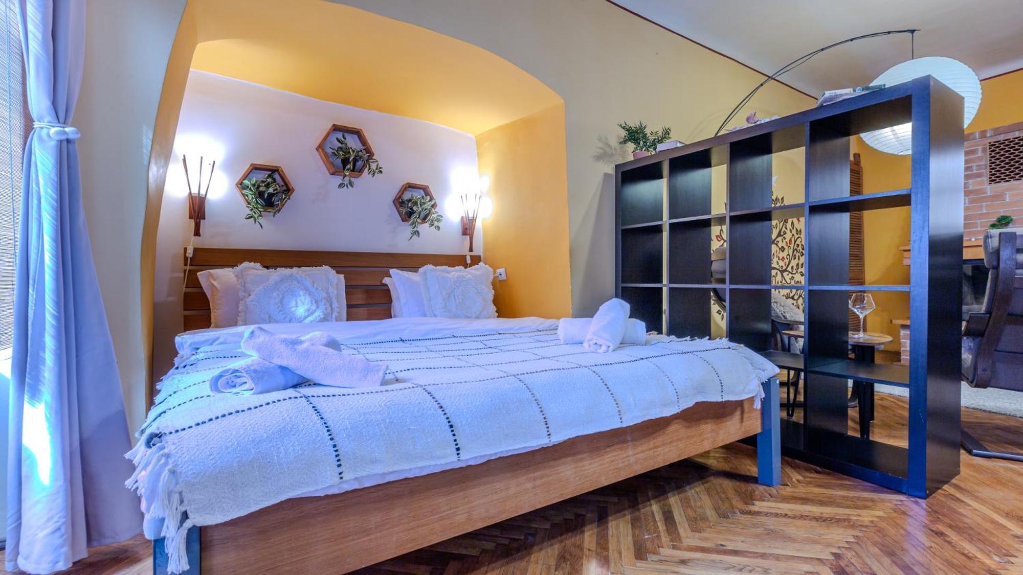 Tree House-Old Town Brasov Appartement Buitenkant foto